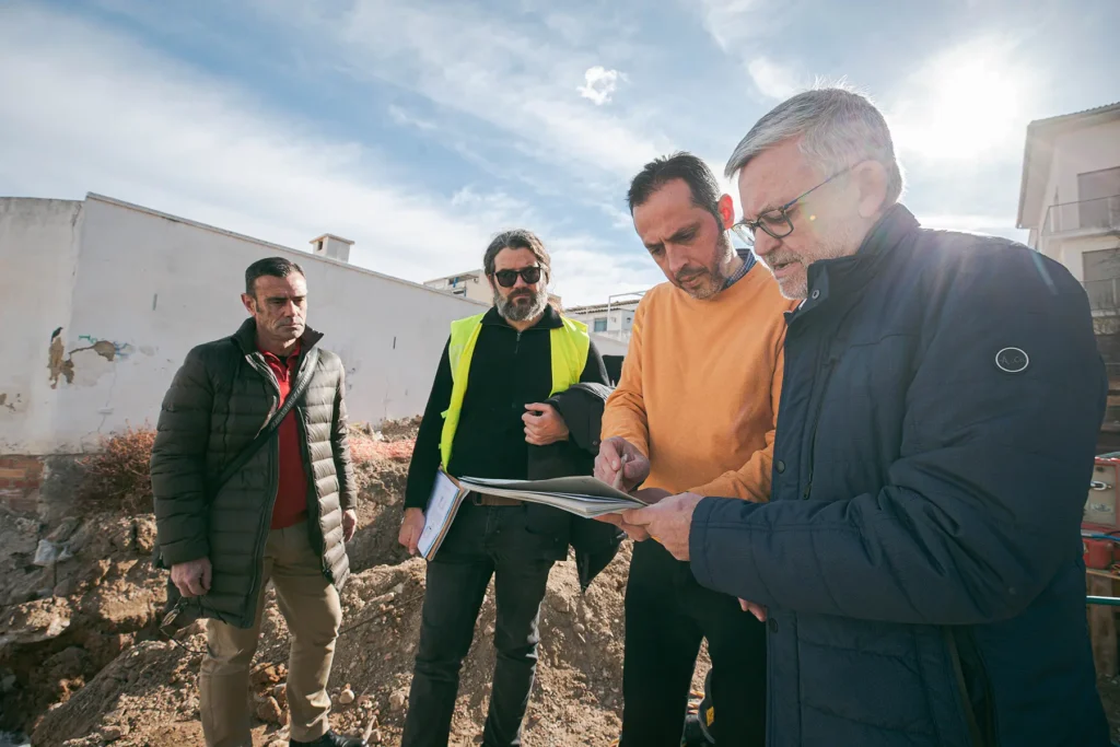 Fotografía institucional, visita obras en Gandia por Jordi Estevan